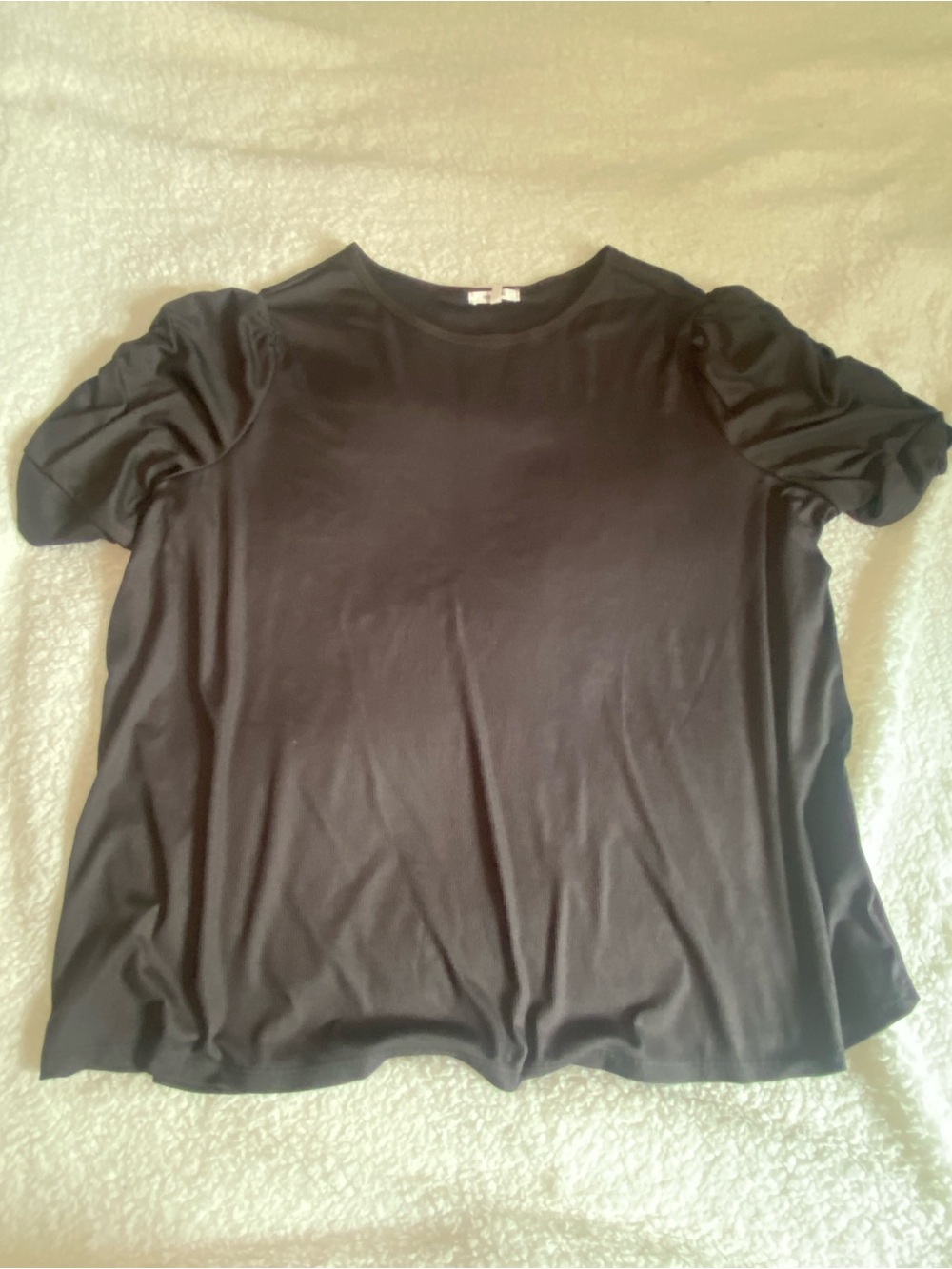 Maurices Black Short-Sleeve Puff Shoulder Tee